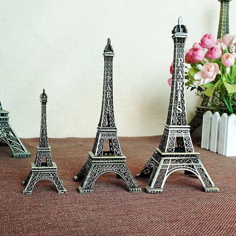 Párizs Eiffel-torony Szobrocska Fém Kézműves Vintage