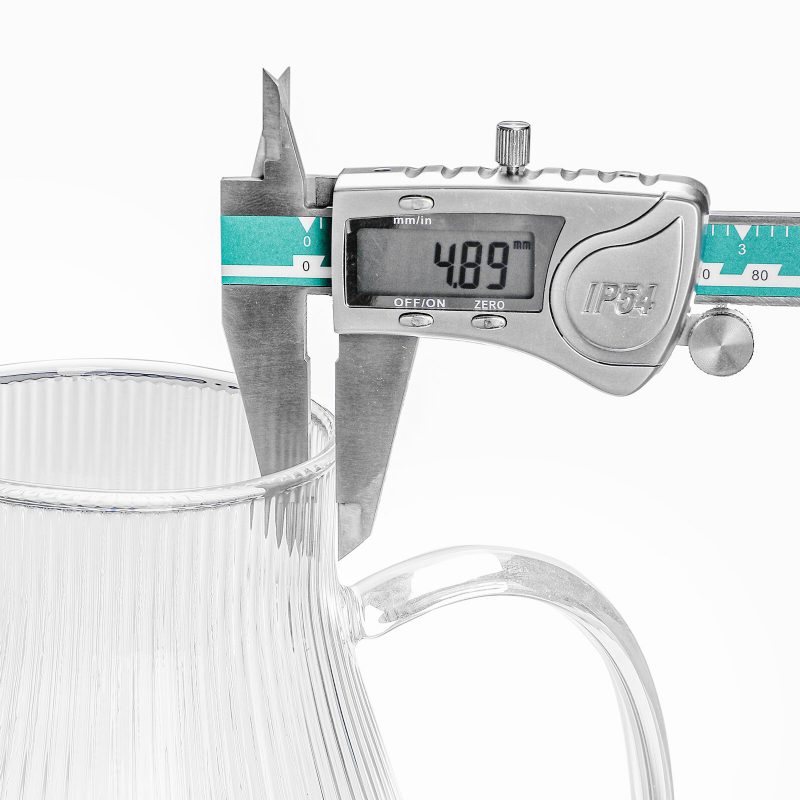 Sawake Üvegkancsó Kancsó Vízforraló (2l/68oz) Vizeskancsó Italkancsó 304 Rozsdamentes Acél Fedelű Kifolyószűrővel És Kefével Hideg Forró Vízhez Italokhoz Jeges Tea Házi Italok Tej Kávé Bor