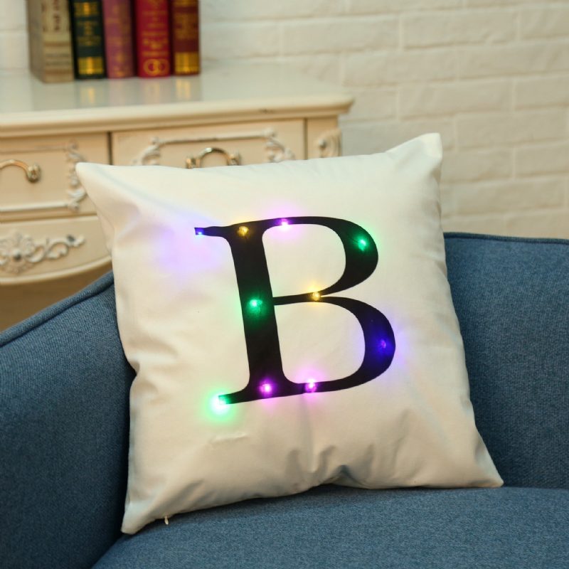 Honana Wx-k33 Creative Led Lights Letter Párnahuzat Plüss Puha Párna Karácsonyi Lakberendezés